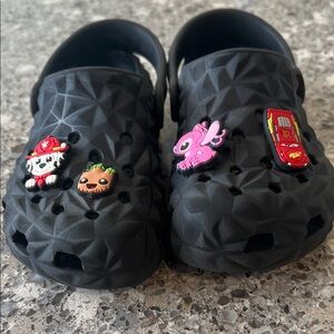 Kids Black Slip-On CROCS with Fun Charms 11T
